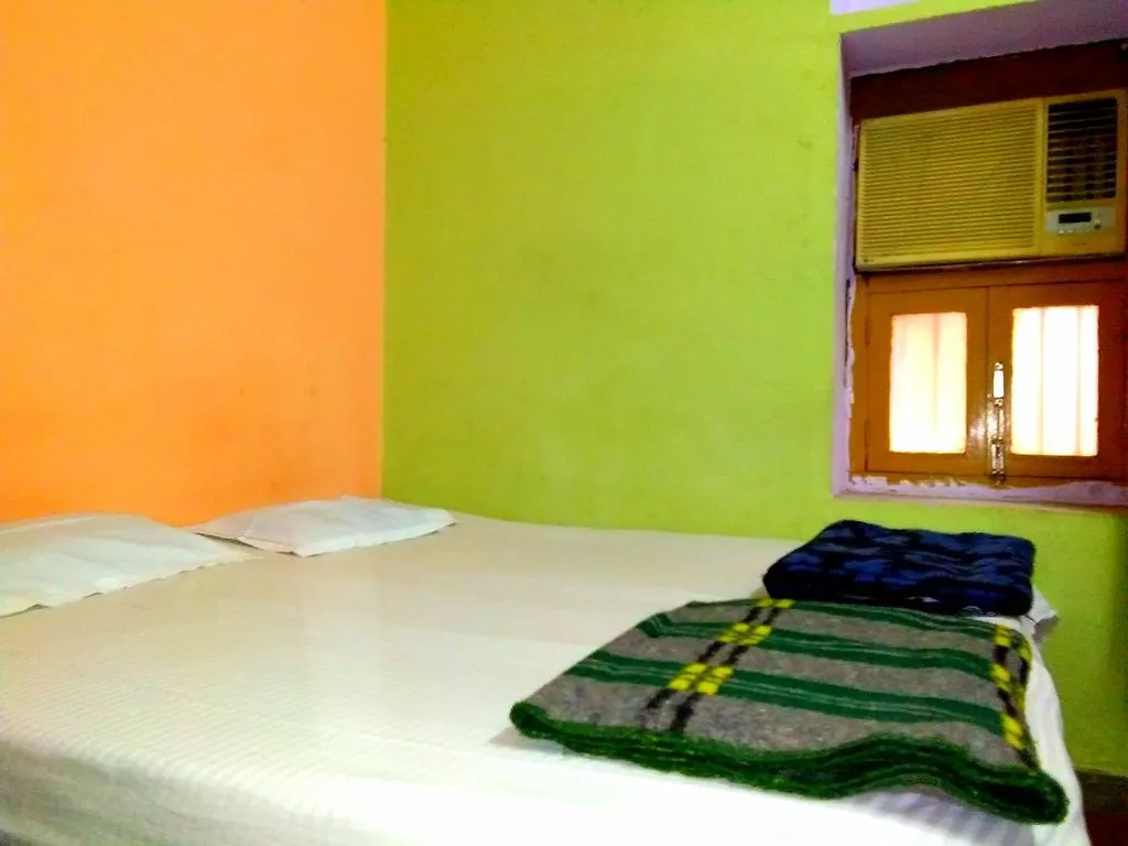 Yogi Lodge Varanasi India