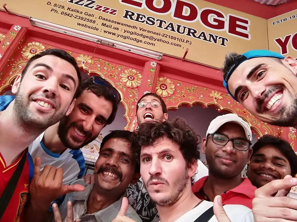Yogi Lodge Varanasi