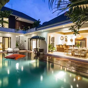 Frangipani Mawe At Berawa Villa Canggu (Bali)