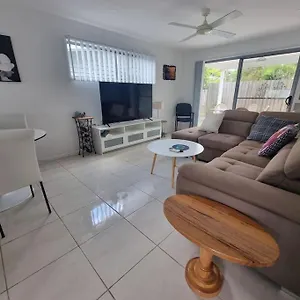 Glass House Mountains Retreat Holiday home Beerwah